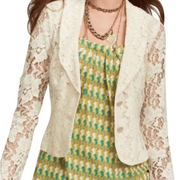 CAbi Jackets & Blazers - Women's Cabi #249 LACE BLAZER Ivory Cotton Blend Button-Up Jacket Size 6